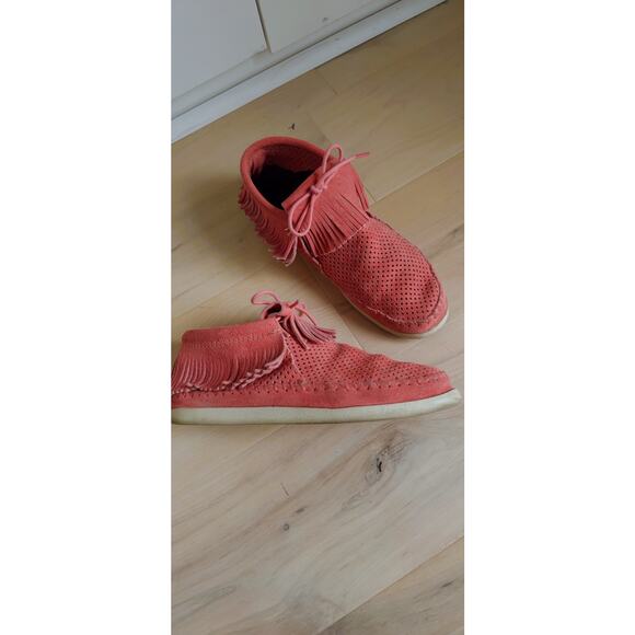 Minnetonka Pink/Coral Ankle Moccasin boots Womens size 8.5 Style Venice Booties - Picture 8 of 8